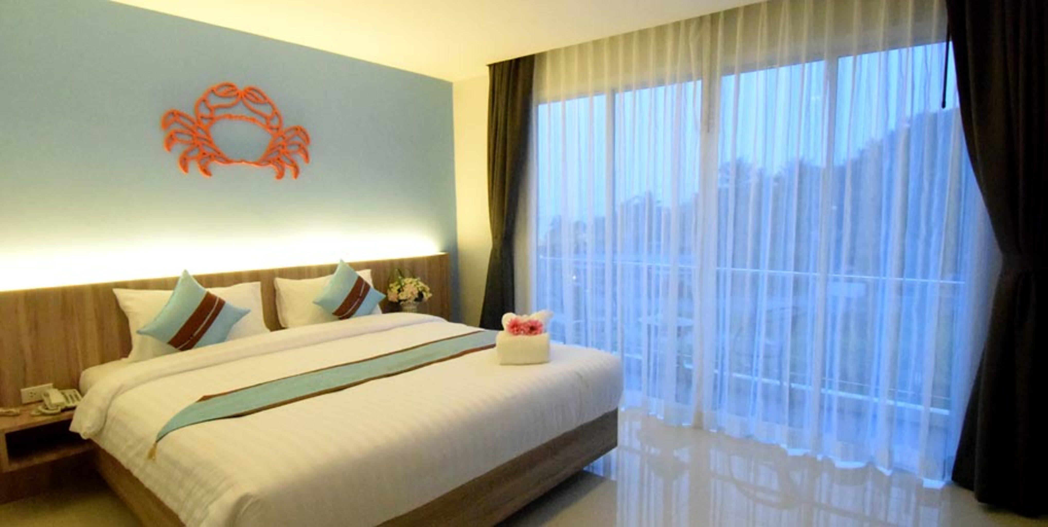 Di Pantai Boutique Beach Resort Patong Extérieur photo