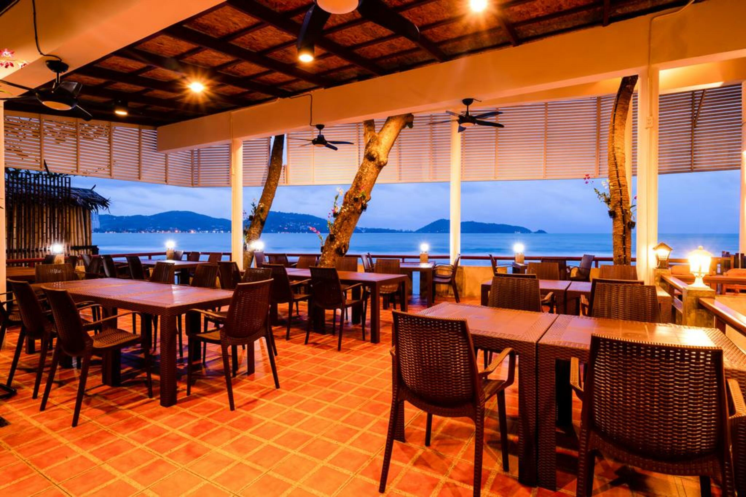 Di Pantai Boutique Beach Resort Patong Extérieur photo