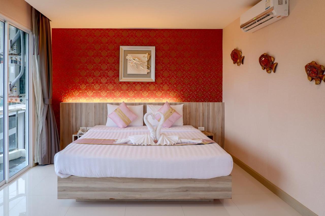 Di Pantai Boutique Beach Resort Patong Extérieur photo